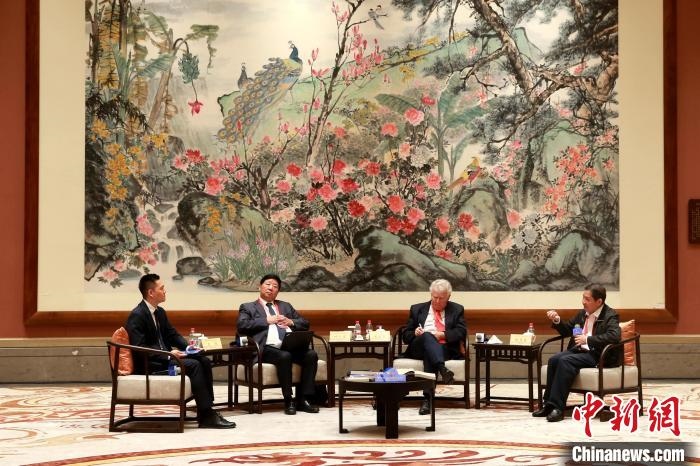 9月27日，尼山世界文明論壇在曲阜舉行，圖為該論壇的“高端訪談”活動(dòng)。　梁犇 攝