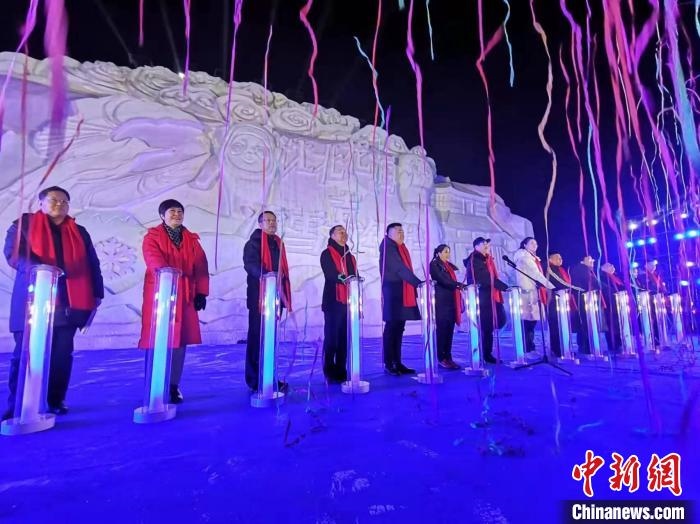 啟動儀式現(xiàn)場?！≮w桂華 攝