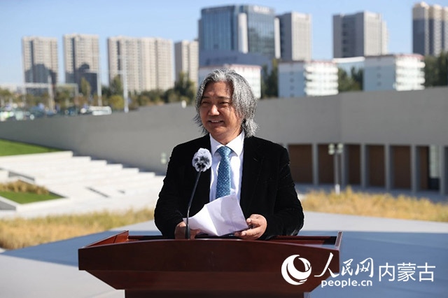 全國政協(xié)副秘書長、民盟中央專職副主席、中國美術(shù)館館長、中國城市雕塑家協(xié)會主席吳為山開幕致辭。王劭凱攝