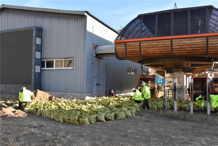 1699149283467411.jpg W020231104407726630455.jpg