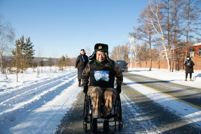 中共黨員、一等功榮立者王曙光不畏嚴(yán)寒，挑戰(zhàn)自我（王鵬）.jpg
