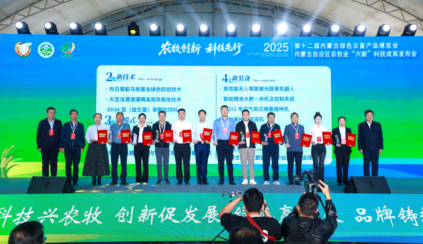 1759060852857666.png 1759060852857666.png