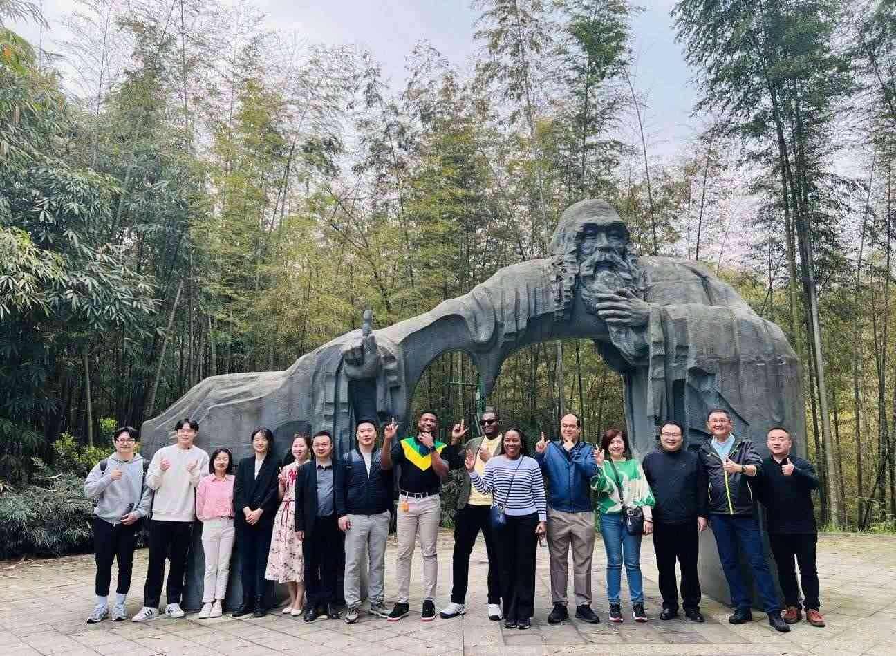 Guizhou Echo | 這一波，貴州又圈“國(guó)際粉”了