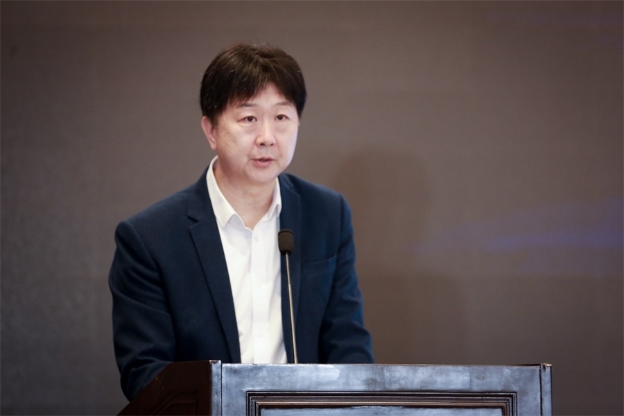 中國民主法制出版社黨委書記、社長、總編輯 劉海濤