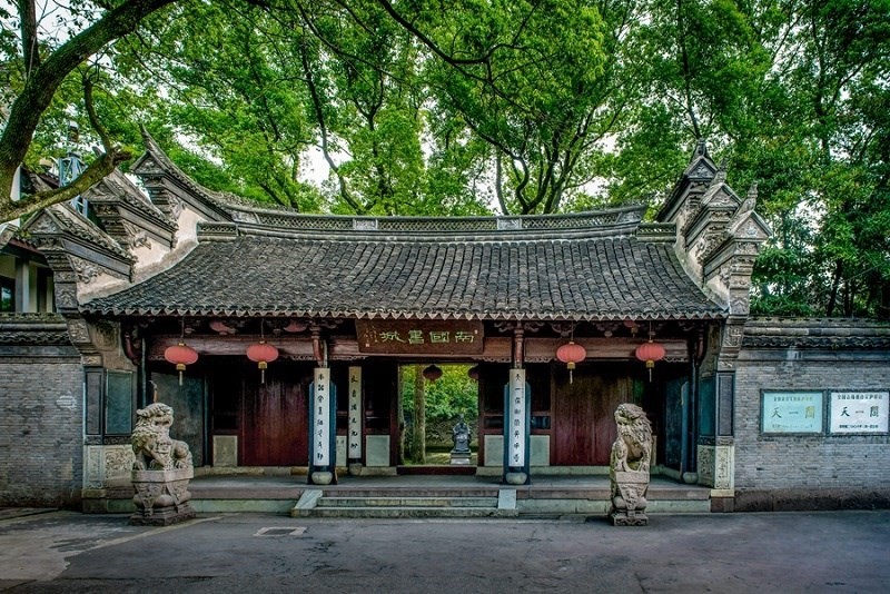 天一閣正門。 天一閣博物院供圖