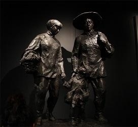 養(yǎng)父母碑。中央民族大學(xué) 張瑜桐攝