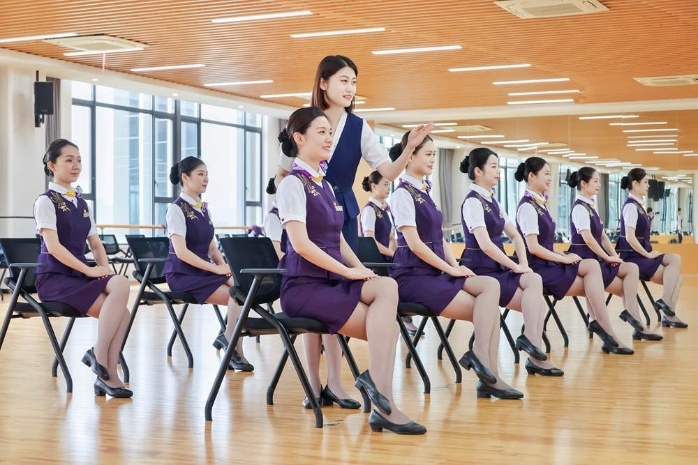 形象儀態(tài)塑造。