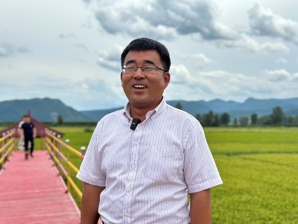 和龍市東城鎮(zhèn)光東村村書記金憲。人民網(wǎng)記者 金洪花 攝