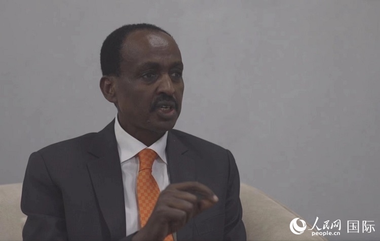 特肖梅·托加接受人民網(wǎng)專訪。人民網(wǎng)記者 劉寧攝