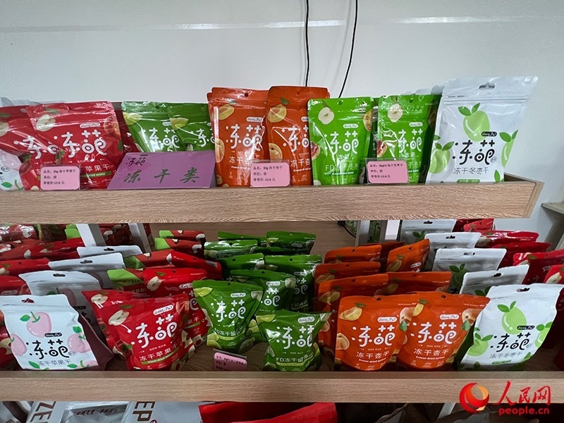 各種凍干食品。人民網(wǎng)記者 常雪梅攝