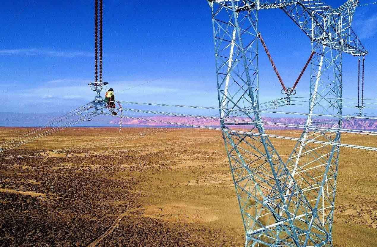 青豫直流。國網(wǎng)青海省電力公司供圖