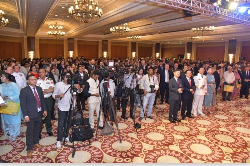 印度各界人士，各國(guó)駐印使節(jié)及外交官，中資企業(yè)、留學(xué)生和華僑華人等700余人出席招待會(huì)活動(dòng)現(xiàn)場(chǎng)。中國(guó)駐印度大使館供圖