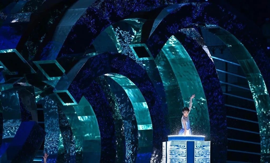 △9月23日，杭州第19屆亞洲運(yùn)動(dòng)會(huì)開幕式迎賓表演《水潤(rùn)秋輝》。