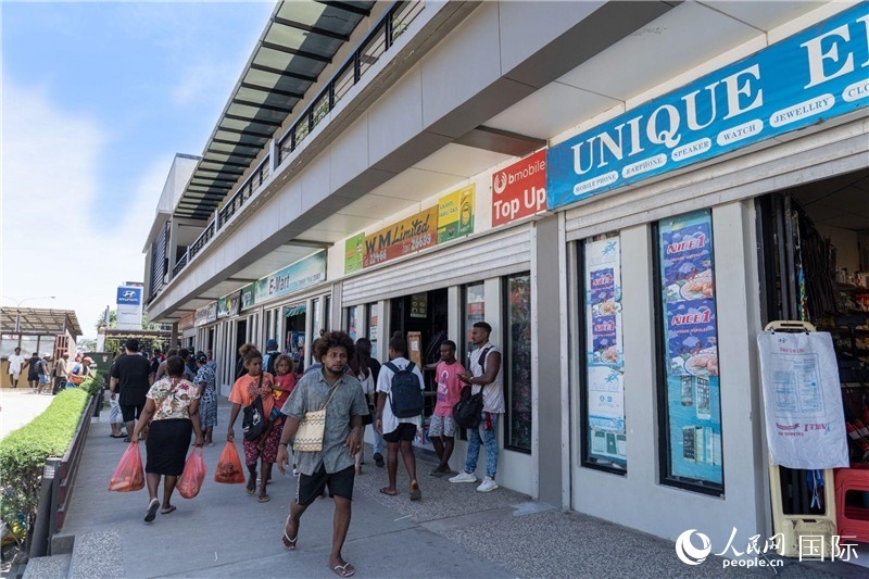 2023年9月12日，所羅門群島首都霍尼亞拉街景。人民網(wǎng) 賀吉攝