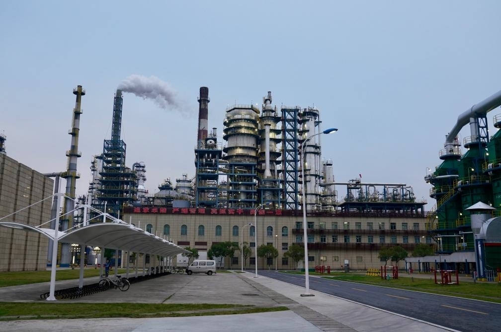 近日拍攝的公司煉油廠。新華社記者 胡晨歡 攝