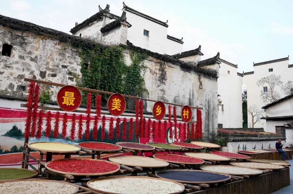 婺源縣王村石門自然村一角（2023年10月11日攝）。
