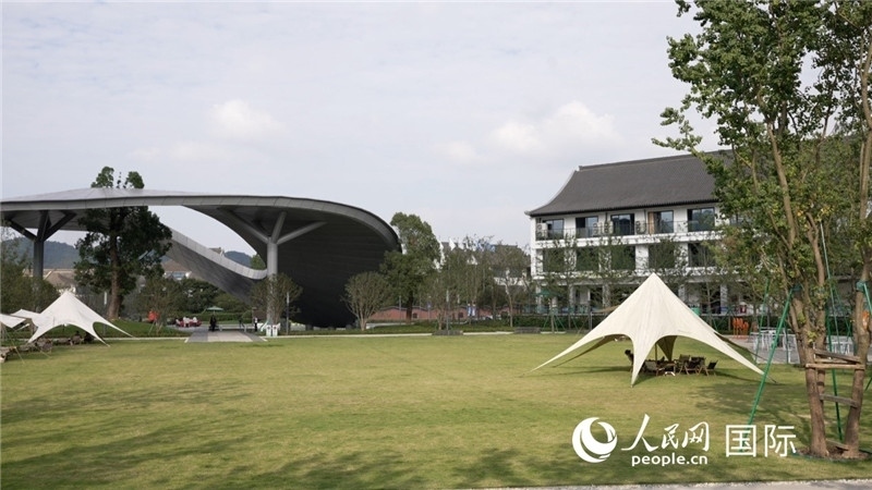 安吉露營地。人民網(wǎng) 彭昱凱攝