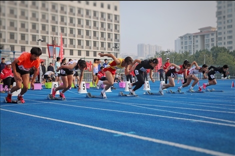 第59屆北京市中學(xué)生田徑運(yùn)動(dòng)會(huì)暨北京學(xué)生金奧運(yùn)動(dòng)隊(duì)田徑運(yùn)動(dòng)會(huì)。北京市教委供圖