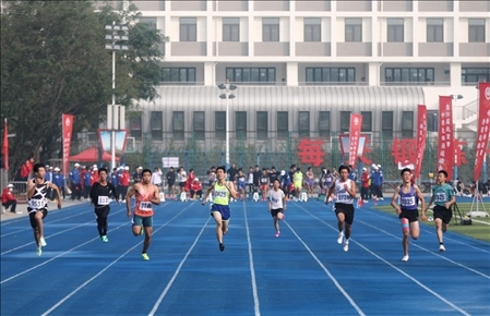 第59屆北京市中學(xué)生田徑運(yùn)動(dòng)會(huì)暨北京學(xué)生金奧運(yùn)動(dòng)隊(duì)田徑運(yùn)動(dòng)會(huì)。北京市教委供圖