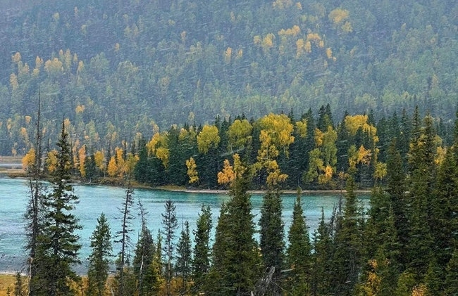 禾木景區(qū)。中國鐵路烏魯木齊局集團有限公司供圖