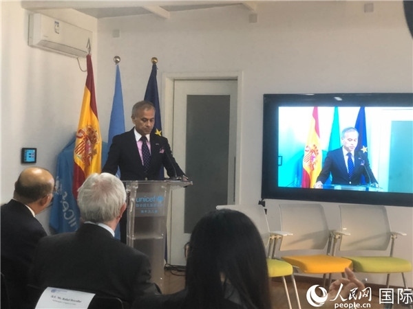 聯(lián)合國駐華協(xié)調(diào)員常啟德在研討會上致辭。 人民網(wǎng)記者 趙健攝