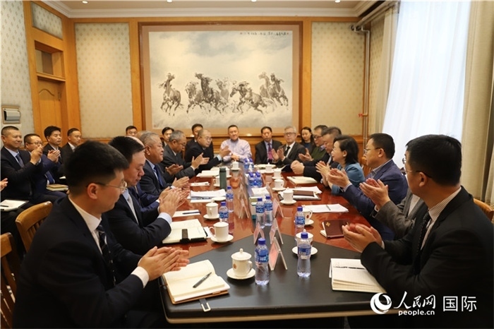 3.2023年10月30日，中國(guó)駐蒙使館座談會(huì)現(xiàn)場(chǎng)。人民網(wǎng)記者 霍文攝