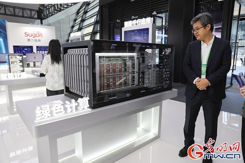 【烏鎮(zhèn)鏡像】“互聯(lián)網(wǎng)之光”博覽會(huì):黑科技展示“智”造魅力