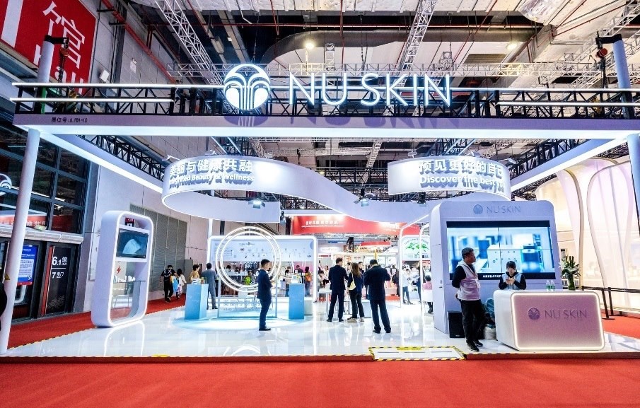 如新展臺(tái)。人民網(wǎng)記者 許維娜攝