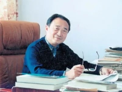 中年時(shí)的鐘萬勰。大連理工大學(xué)供圖