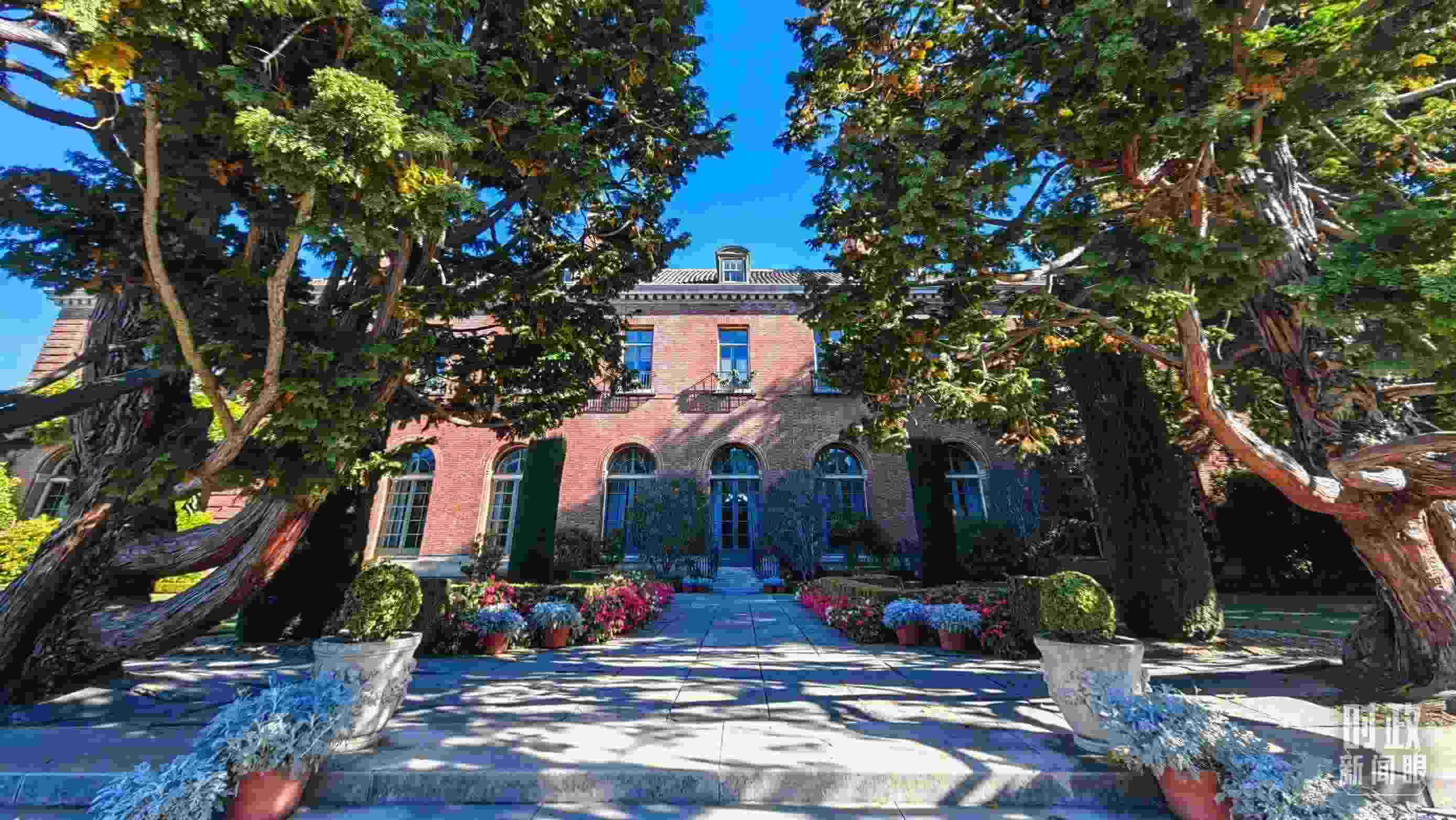 中美元首會晤在斐洛里莊園舉行。（總臺央視記者張曉鵬拍攝）