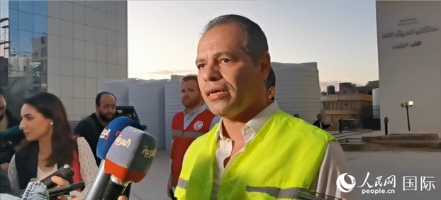 埃及衛(wèi)生部官員艾哈邁德·馬赫迪在接受記者采訪。人民網(wǎng)記者 沈小曉攝