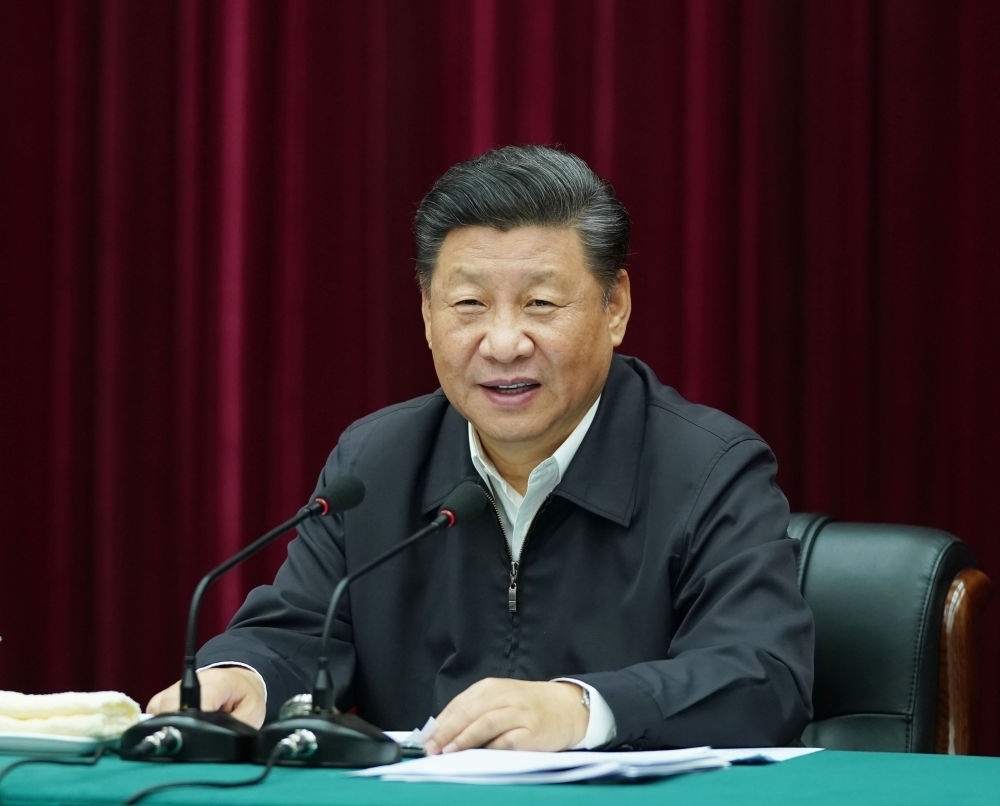 2019年9月18日上午，中共中央總書(shū)記、國(guó)家主席、中央軍委主席習(xí)近平在鄭州主持召開(kāi)黃河流域生態(tài)保護(hù)和高質(zhì)量發(fā)展座談會(huì)并發(fā)表重要講話。新華社記者 謝環(huán)馳 攝