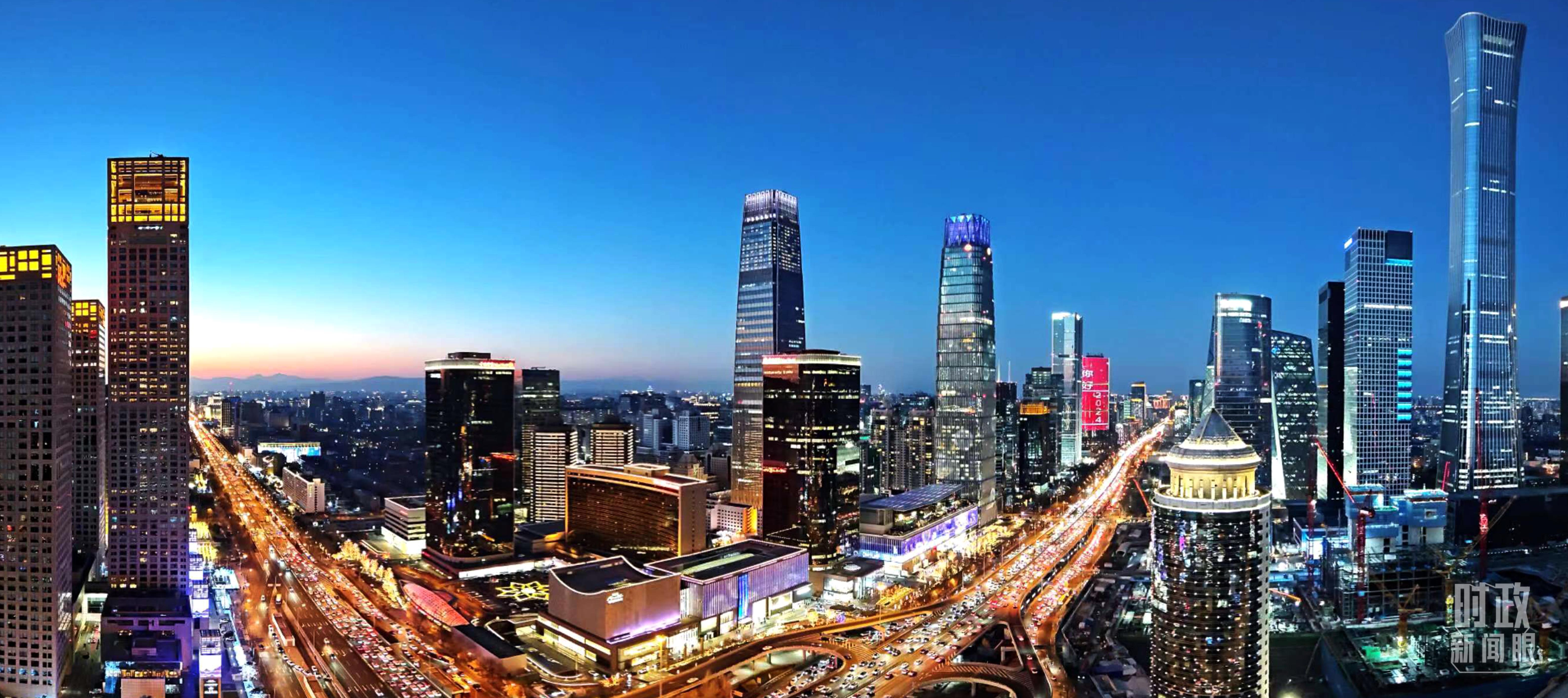 △2023年12月31日，北京CBD商圈。（總臺央視記者鐘信偉拍攝）