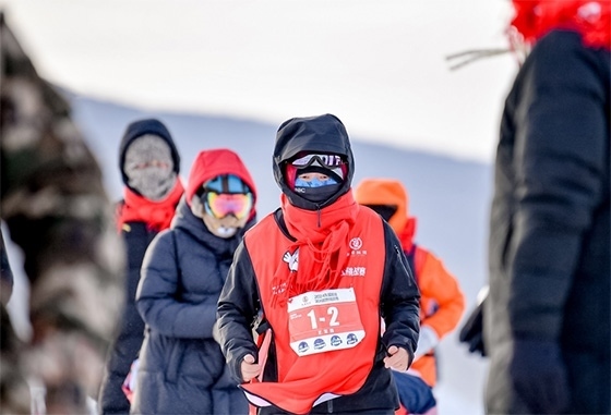 王軍霞在比賽中。主辦方供圖