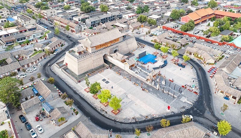 2022年9月8日，航拍河北正定古城陽和樓與正定歷史文化街。