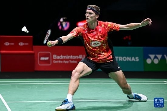 1月13日，安賽龍?jiān)诒荣愔?。新華社記者 程一恒 攝