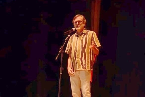 累西腓市政府代表、文化局長梅洛在活動中致辭。中國駐累西腓總領(lǐng)館供圖