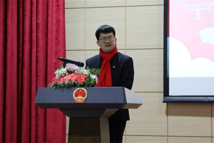 中國(guó)駐阿爾及利亞大使李健致辭。中國(guó)駐阿爾及利亞大使館供圖