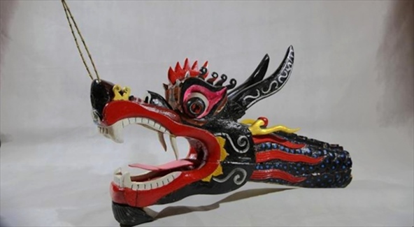 貴州鎮(zhèn)遠縣漢族龍舟青龍頭