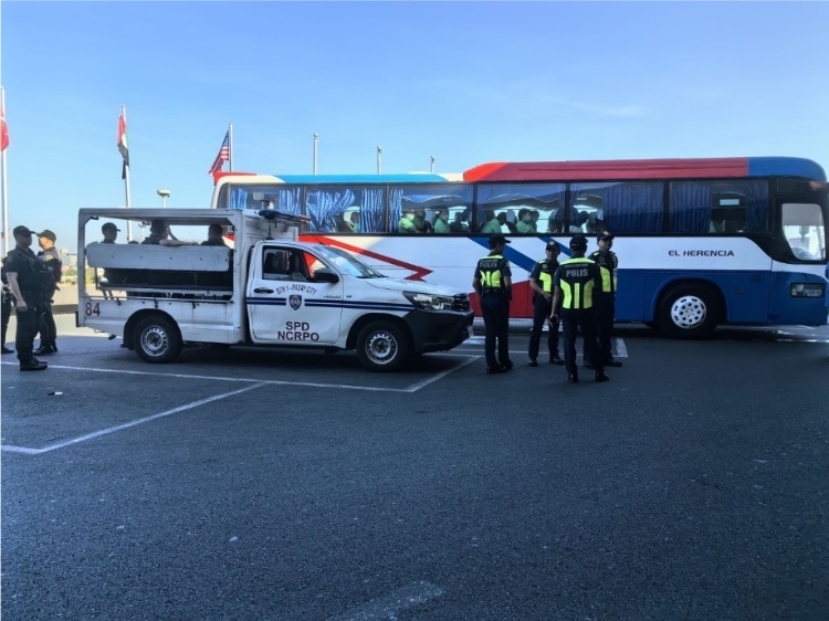 菲反有組織犯罪委員會(huì)等部門(mén)組織多次聯(lián)合突擊執(zhí)法。駐菲律賓使館供圖