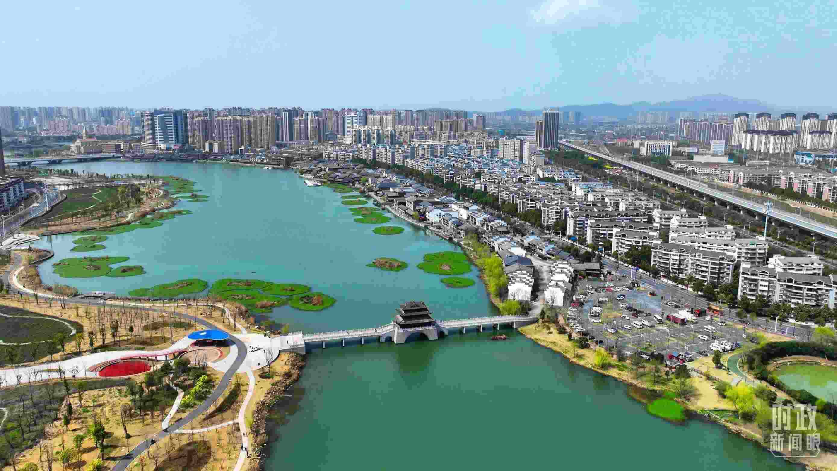 湖南常德。此次座談會前，習(xí)近平在長沙、常德兩地實地考察。（總臺央視記者范凱拍攝）