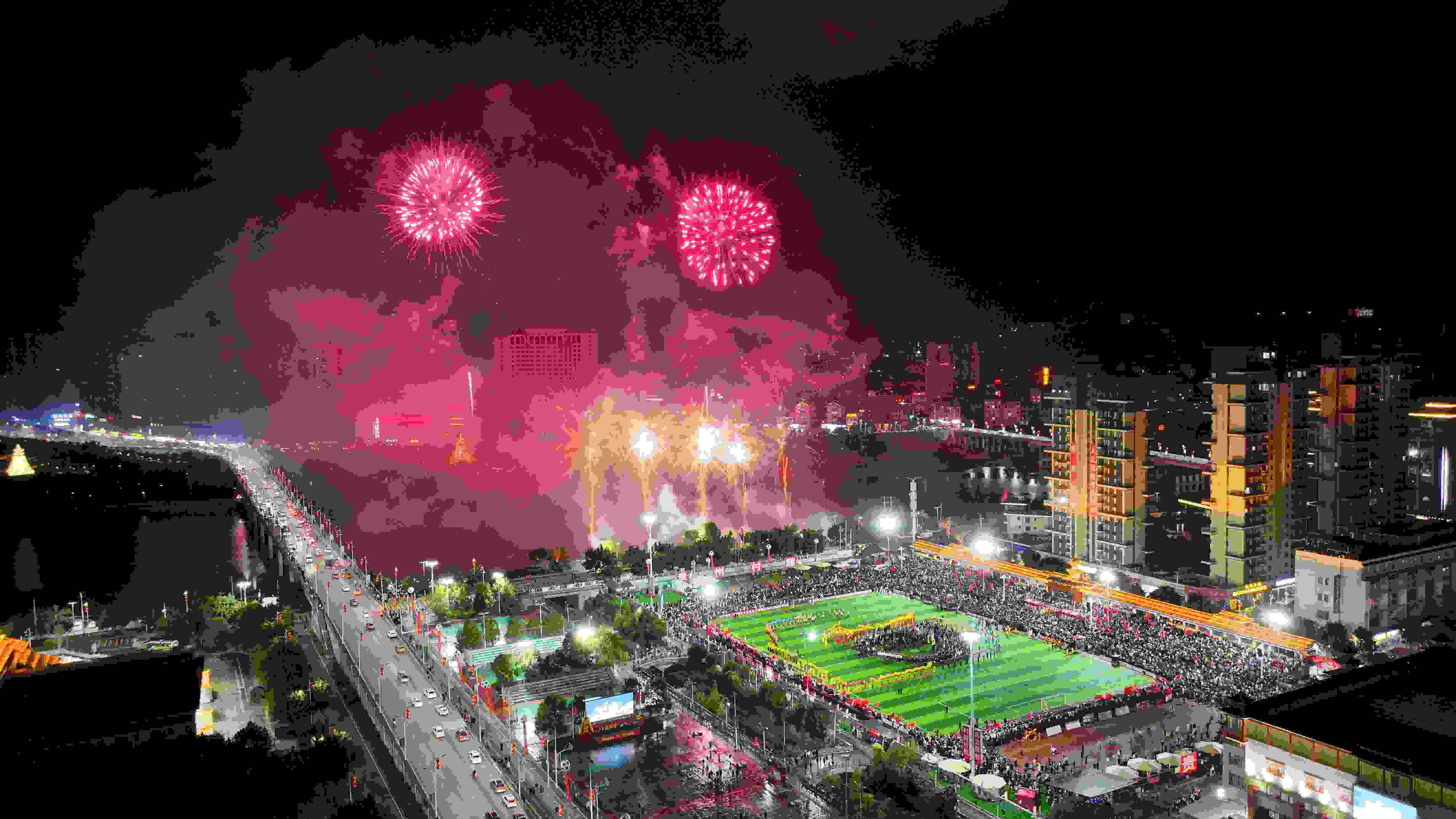 貴州榕江“村超”現(xiàn)場(chǎng)。韋貴金 攝