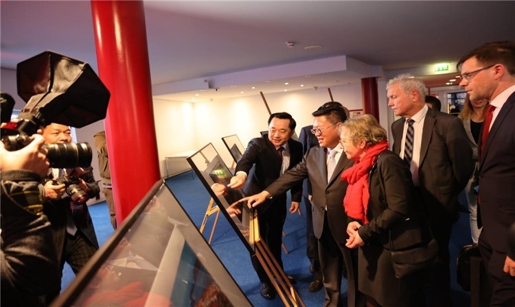 “絲路明珠--杜伊斯堡上海電影周”開幕。依琳攝