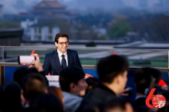 4月1日，法國外長塞茹爾內(nèi)出席第18屆“中法文化之春”藝術(shù)節(jié)開幕式。圖片來源：法國駐華大使館