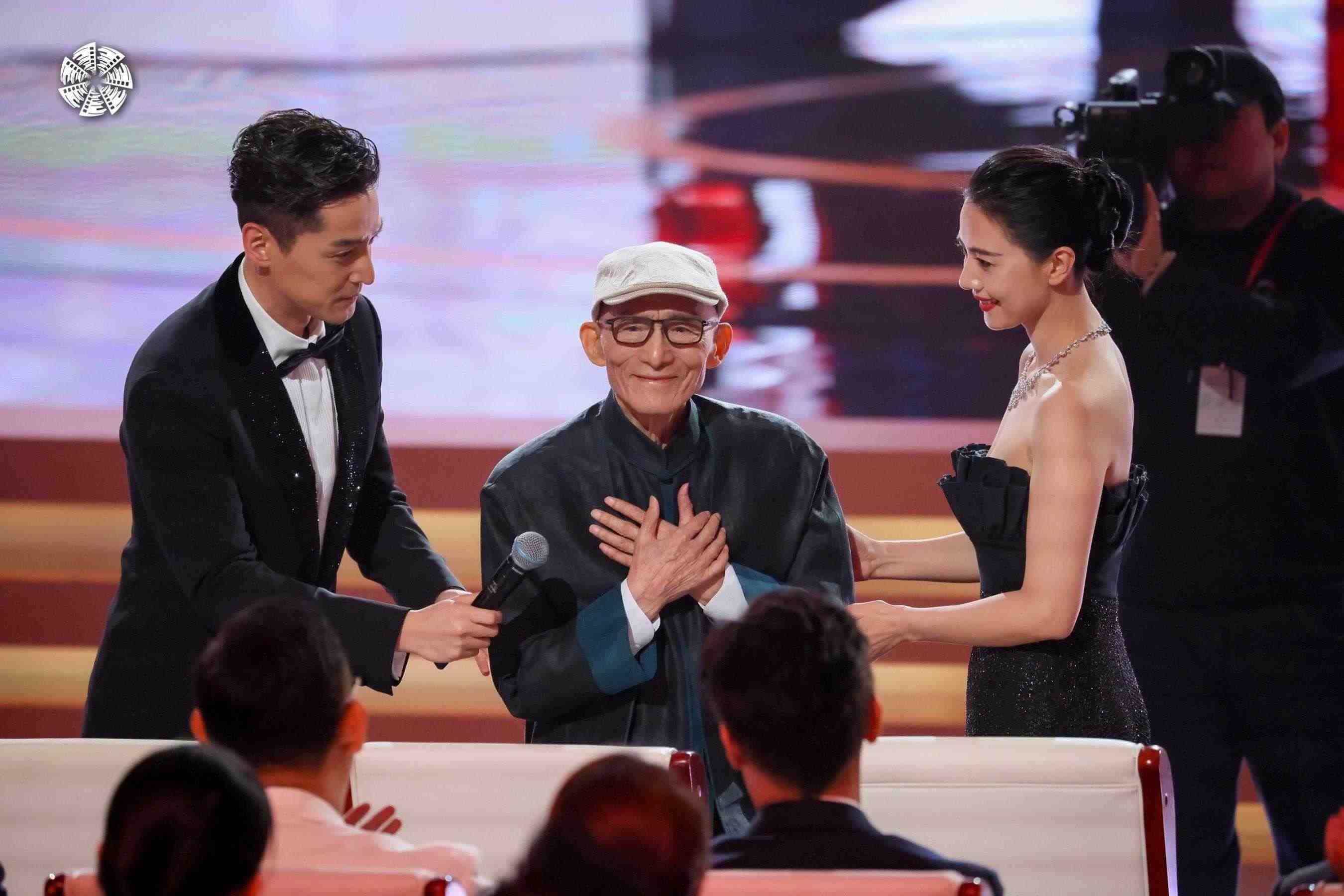 從左到右依次為演員胡歌，演員游本昌，演員高圓圓。主辦方供圖