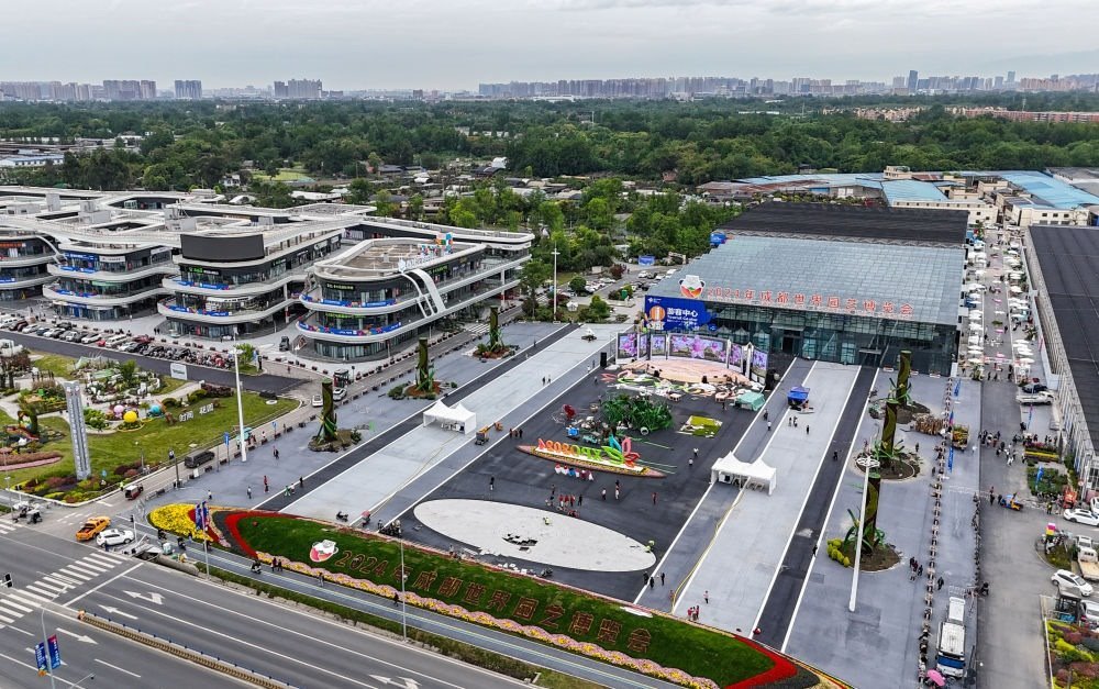 這是2024年4月23日拍攝的成都世園會(huì)郫都分會(huì)場（無人機(jī)照片）。新華社記者 王曦 攝