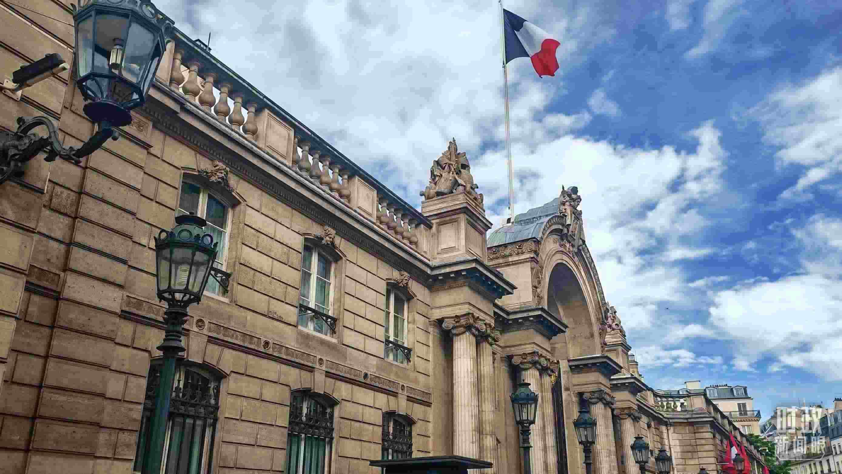 △愛(ài)麗舍宮。（總臺(tái)央視記者劉琦拍攝）