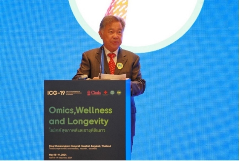 朱拉隆功大學(xué)醫(yī)學(xué)院副院長沃拉蘇克·肖特勒蘇克發(fā)表主旨演講。主辦方供圖