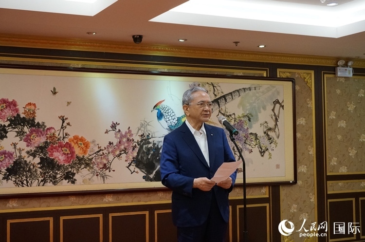 創(chuàng)價(jià)學(xué)會(huì)會(huì)長(zhǎng)原田稔致辭。