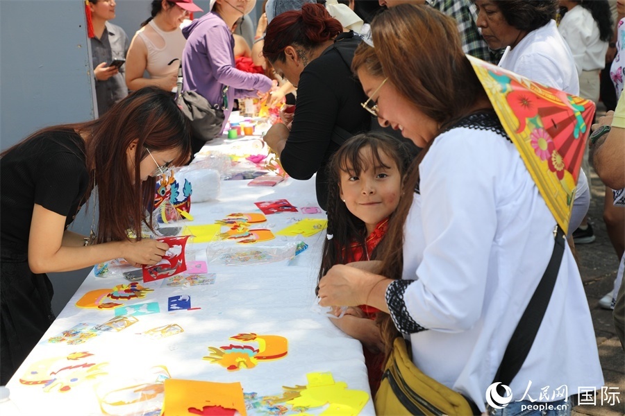 活動現(xiàn)場。人民網(wǎng) 埃內(nèi)斯托·多明戈斯攝